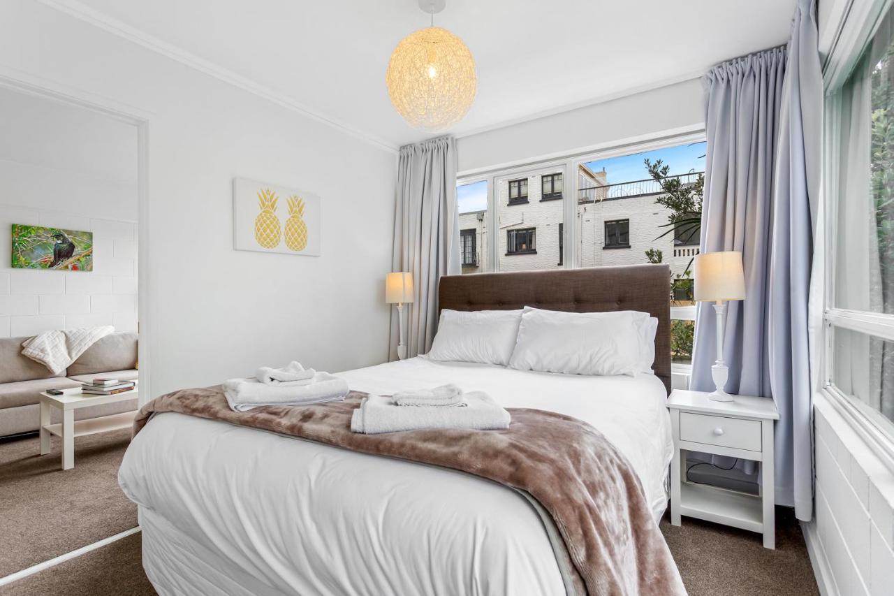 One Bedroom Apartment, Heart Of Newmarket Auckland Exterior foto